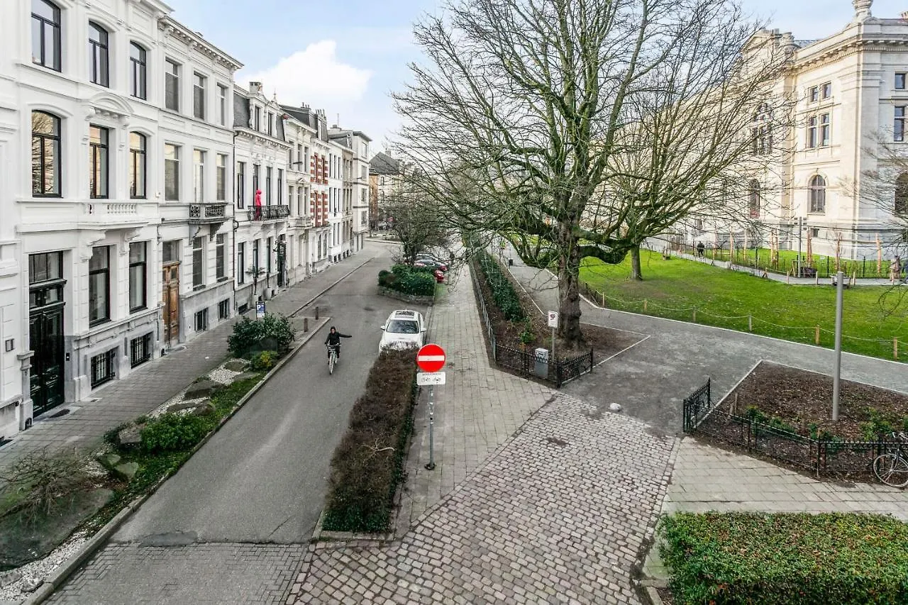 Museum Garden View Apartment Antwerp South
